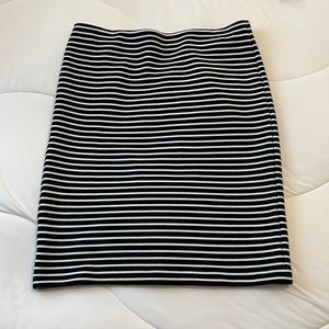 Loft bodycon pencil skirt size small